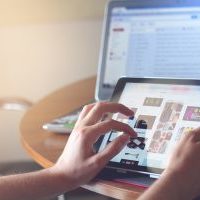 ipad-tablet-technology-touch ipad-tablet-technology-touch